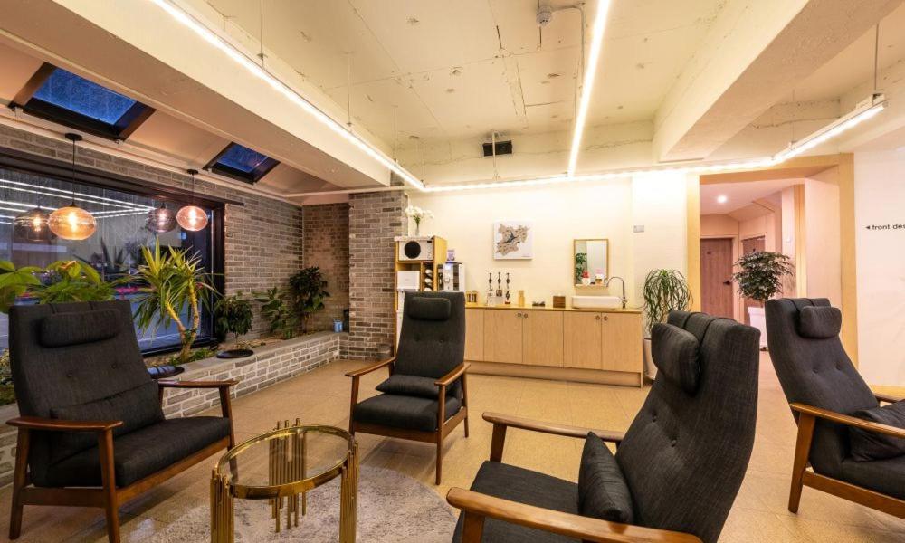 H Avenue Chuncheon Hotel Exterior photo